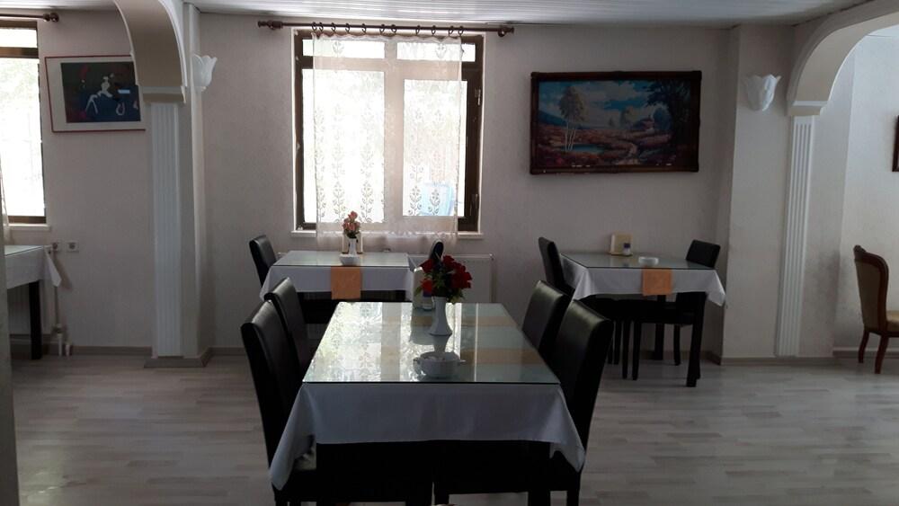 Kafkas Hotel Antalya Kültér fotó